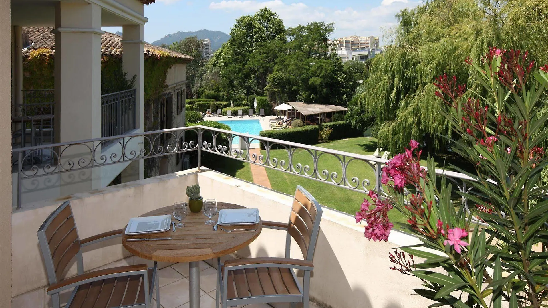 Le Rivage Lejlighedshotel Mandelieu 3*,  Frankrig