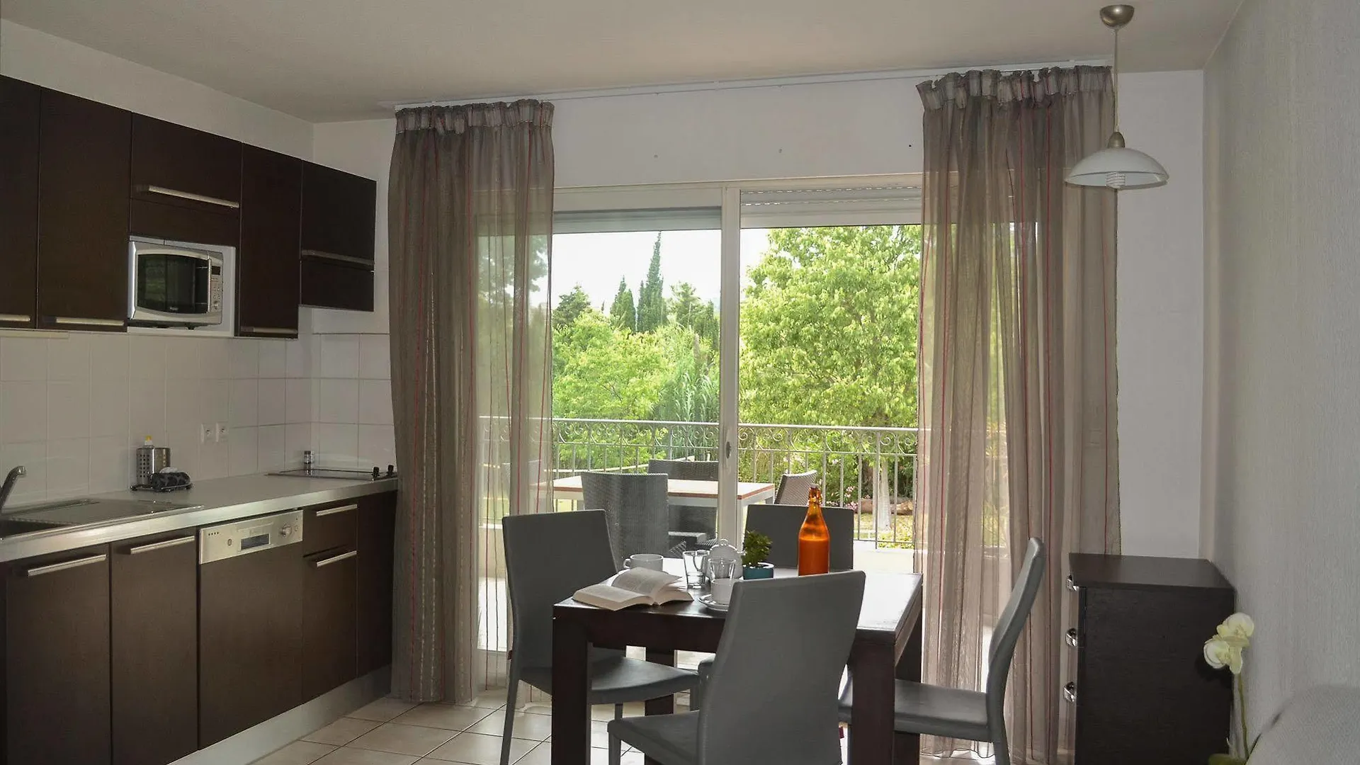 Le Rivage Lejlighedshotel Mandelieu 3*,  Frankrig